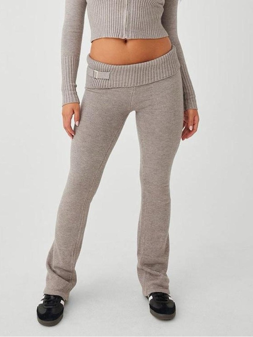Frankies Bikinis Fleur Cloud Knit Low Rise Pant